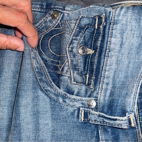 True Religion Shorts - Picture 7 of 7